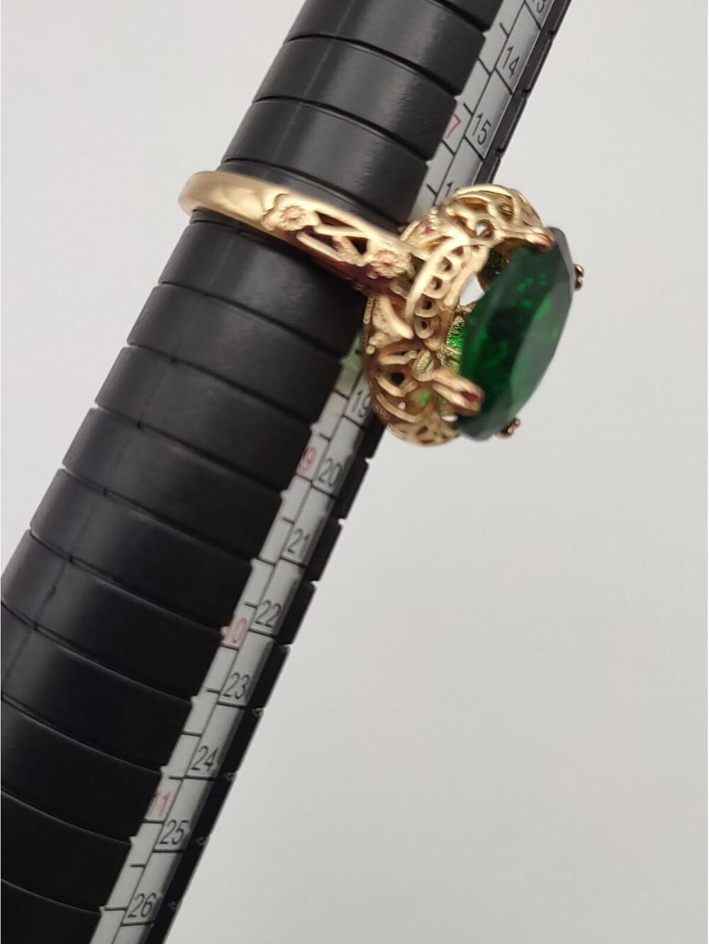 Victorian Style S925 Gold Plated Emerald Ring Size 8 - Picture 4 of 7